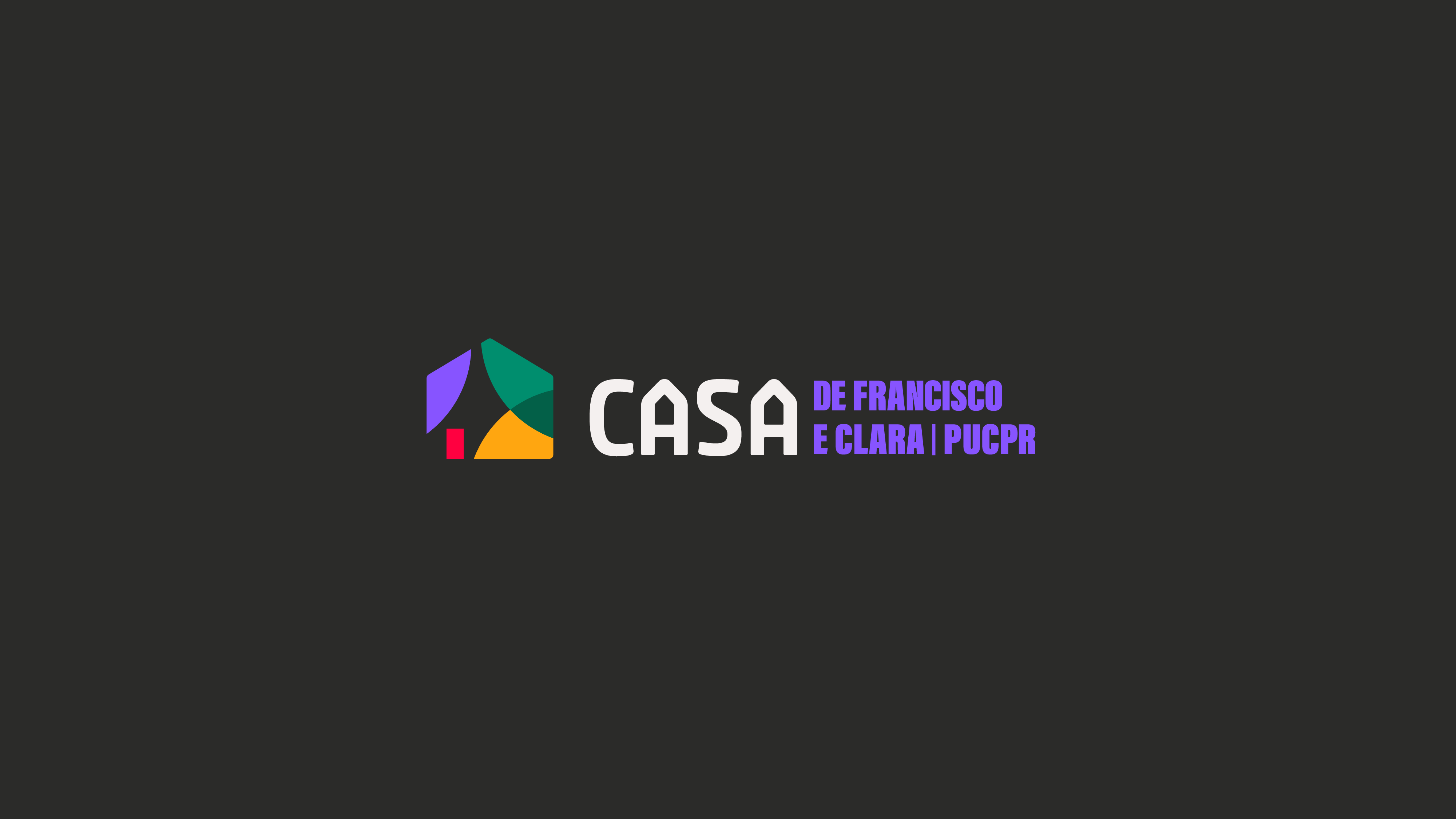 Logotipo da Casa de Francisco e Clara, da PUCPR, sobre fundo escuro