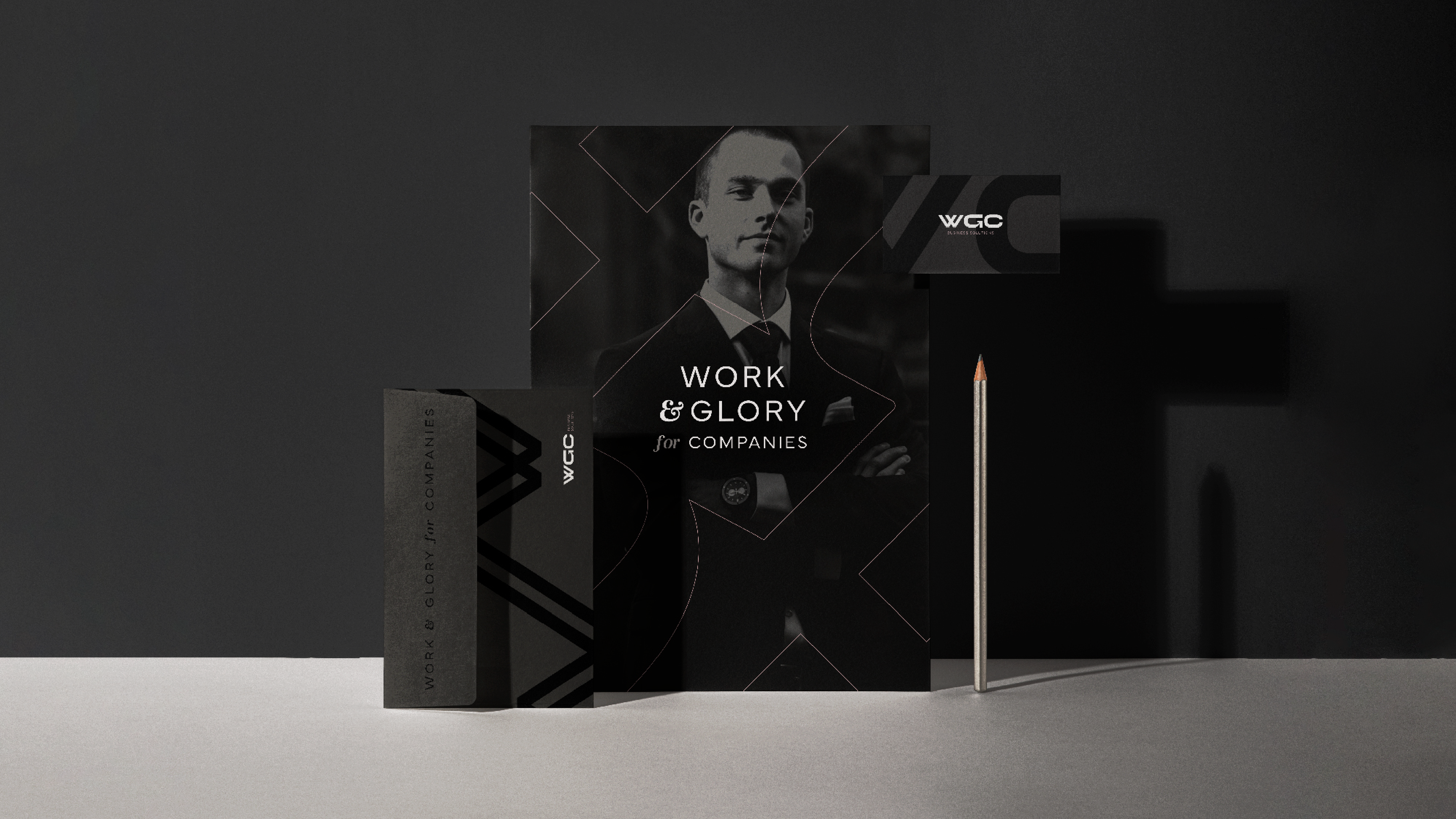 Papelaria da WGC com a assinatura Work & Glory for Companies